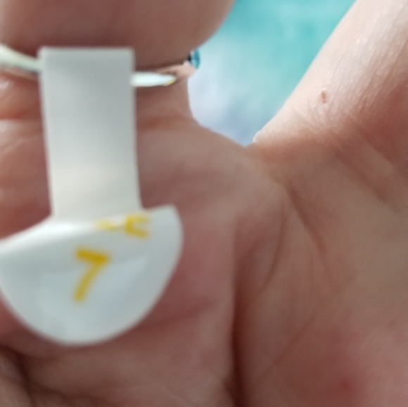 AQUAMARINE RING - Picture 3 of 6